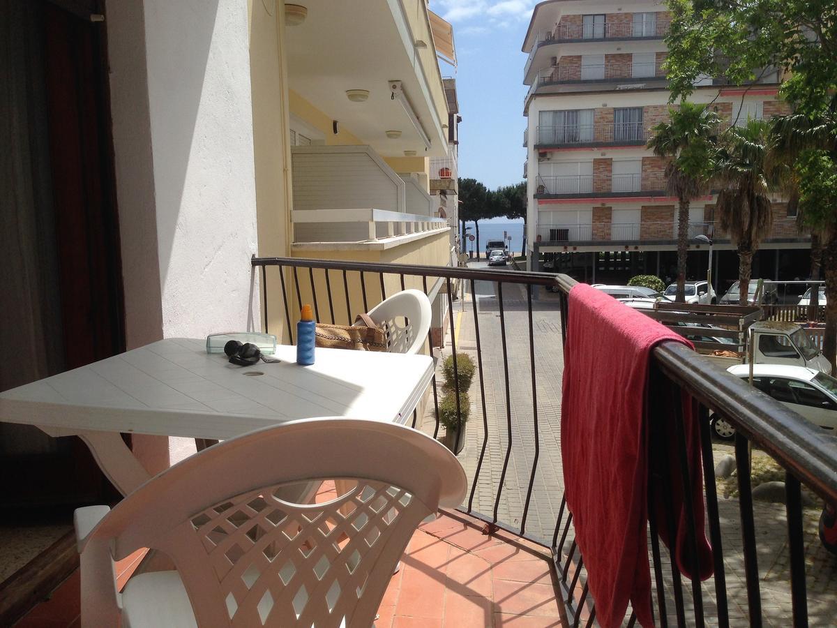 Hostal La Marina Platja d'Aro Bagian luar foto