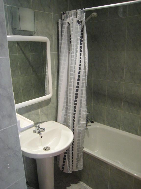 Hostal La Marina Platja d'Aro Ruang foto